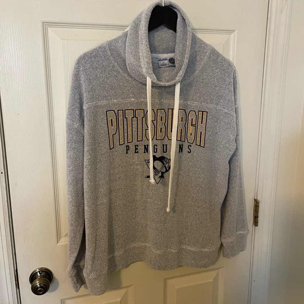 NHL Pittsburgh Penguins cowl neck pullover Small